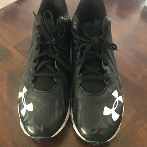 Boys Under Armour cleats